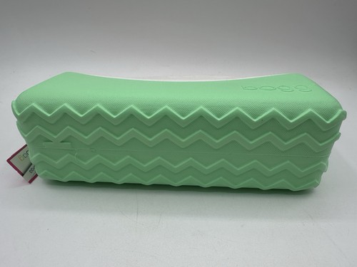 BOLSO BOGG BEAUTY AND THE BOGG BOLSO MAQUILLAJE VERDE MENTA NUEVO CON ETIQUETAS - Imagen 3 de 4