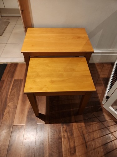 Nest of tables set of 2