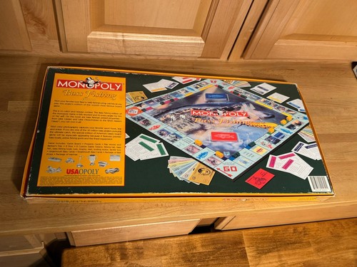 Vintage 1998 Bass Fishing Edition Monopoly PARKER BROTHERS Fish - Picture 2 of 7