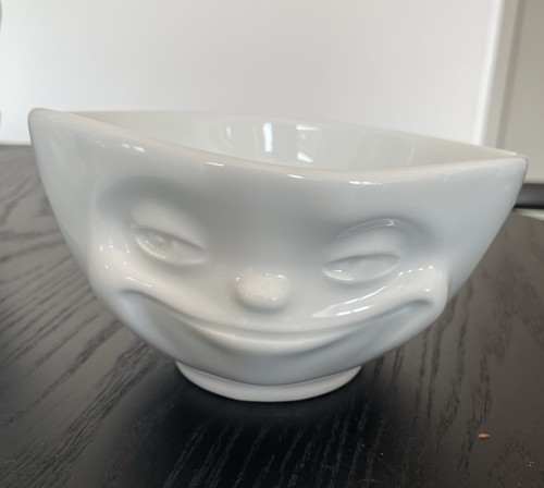 fifty eight products/Tassen 20-pieces- Teapot, Mugs, Bowls, Cups & Saucers £395 - Picture 5 of 16