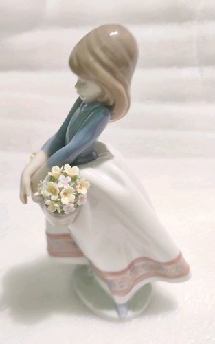 Vintage Lladro Spanien Porzellan Figur #5467 Mai Blumen 6,5" - Bild 6 von 16