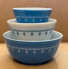 Pyrex Snowflake Blue Garland Mixing Nesting Bowl 401 402 403 Set of 3 Excellent