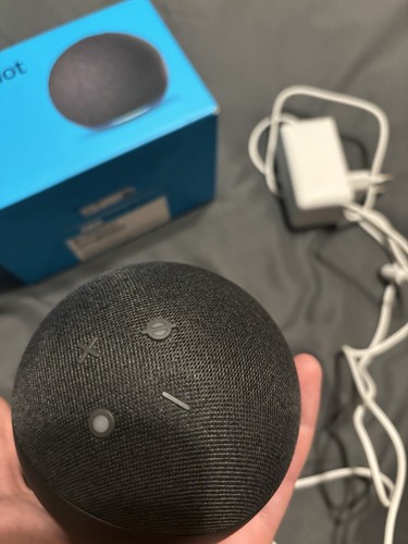 Amazon Echo Dot 5. Generation Smart Lautsprecher - Anthrazit - Bild 2 von 2