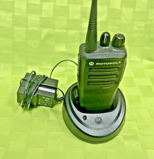 used Motorola CP200D UHF 403-470 16 Channel 4 Watt Analog Radio Complete Kit 