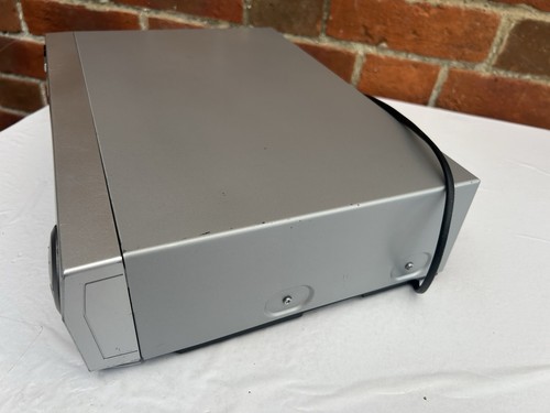 Grabadora de video VHS JVC HR-J580EK - Sin repuestos ni reparaciones remotas - Imagen 6 de 12