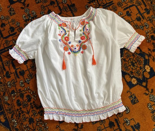 Vintage Embroidered Hungarian Penny Lane Top - Picture 7 of 9
