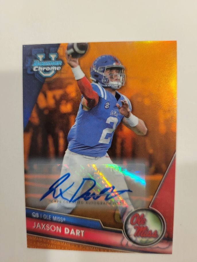 2023 BOWMAN UNIV CHROME ORANGE REFRACTOR AUTO #191 JAXSON DART 18/25