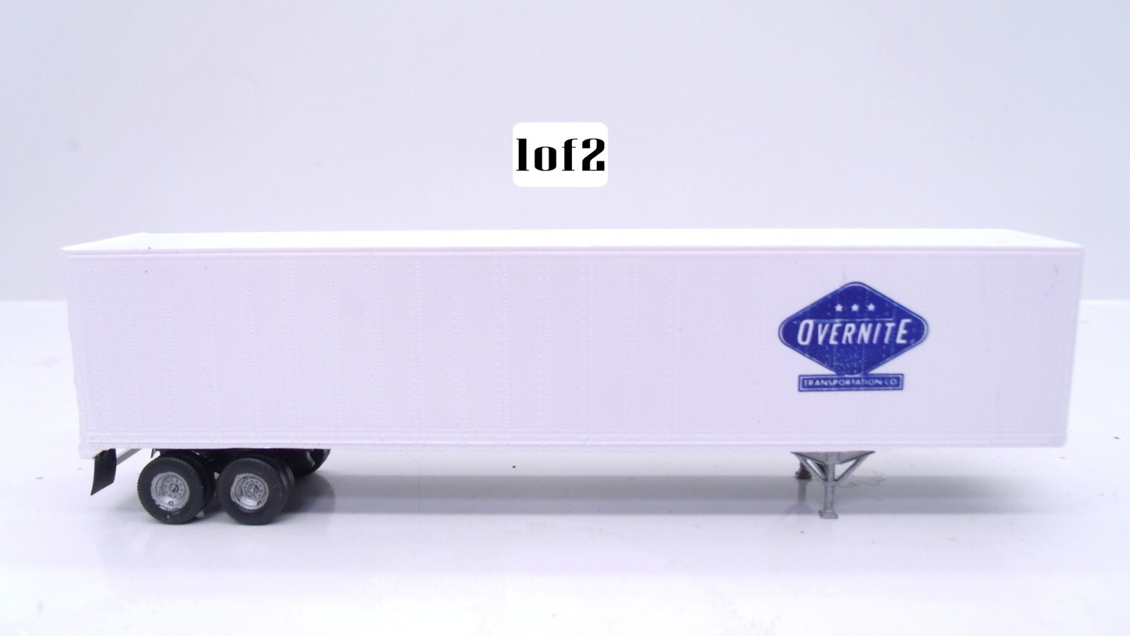 HO Scale Overnite Transportation Semi Trailer with Mud Flaps 1 of 2-image