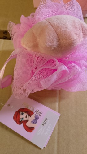 MAD Beauty - Disney Princess Ariel Headband and Body Puff- Brand New - Picture 6 of 8