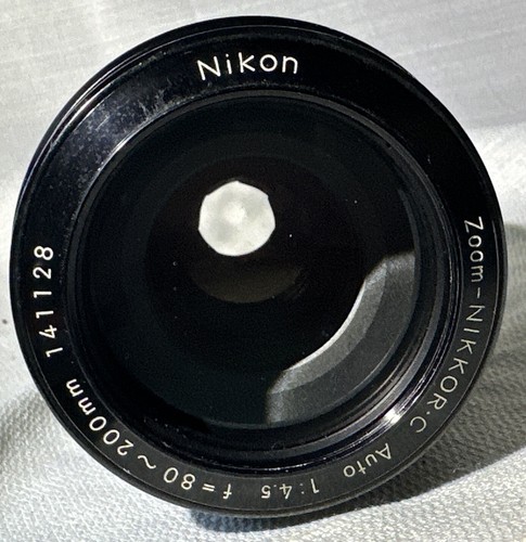 Nikon Zoom-Nikkor C Auto 1:4.5 F= 80~200mm Telephoto Lens {K} - Picture 2 of 17