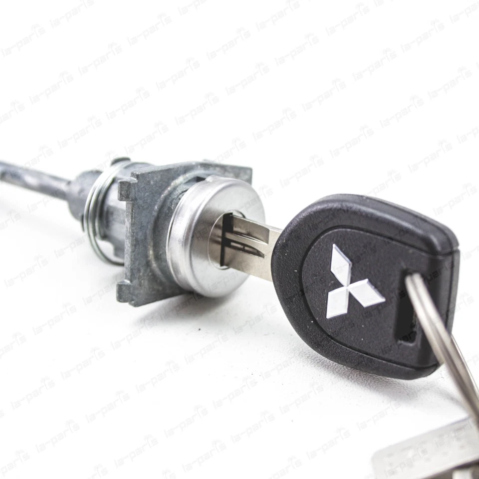 Llave de cerradura de cilindro de puerta del conductor delantero genuina Mitsubishi Lancer Outlander 6370B021 Foto 3 de 4