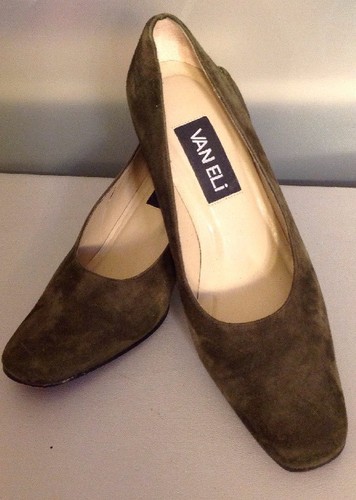 Women’s Vaneli 6 1/2 Narrow Gray Suede Pumps - Bild 1 von 12