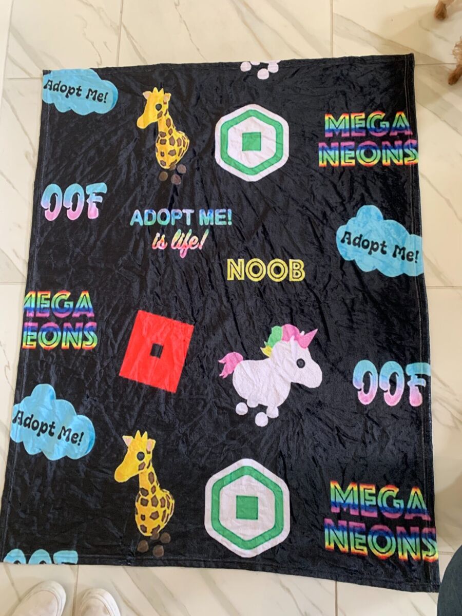 Roblox Noob T-Poze Fleece Blanket