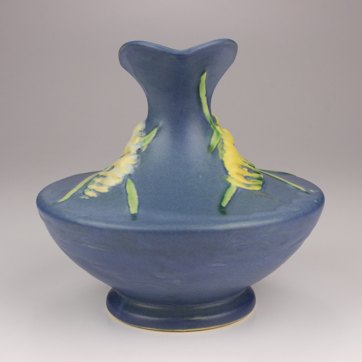 Roseville Vintage Pottery Freesia Ewer/Pitcher, Shape 19-6, Delft