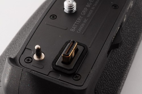 Near MINT Genuine Canon BG-E22 Battery Grip for EOS R M From Japan - Picture 22 of 24