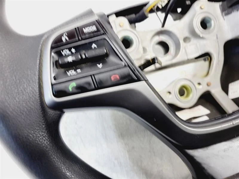 2017 2018 Hyundai Elantra Steering Wheel 56100-F3140-TRY - Imagem 3 de 4
