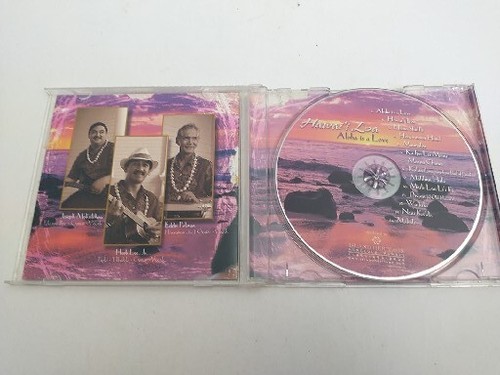 HAWAI'I LOA - Aloha Is A Love - CD 2002 ** VERY GOOD** 🌺🌺🌺🌺🤙 - Picture 3 of 4