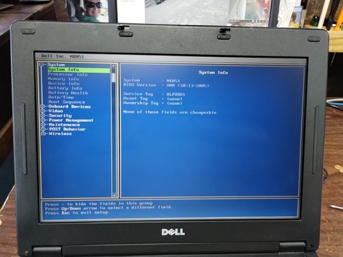 Dell Inspiron B120 Laptop With Windows XP - Afbeelding 8 van 17