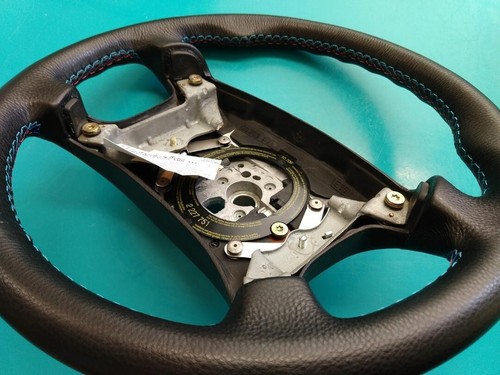 BMW E36 Steering Wheel - NEW Leather - Picture 4 of 9