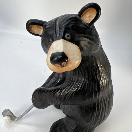 Bearfoots Bear playing golf - Picture 2 of 7