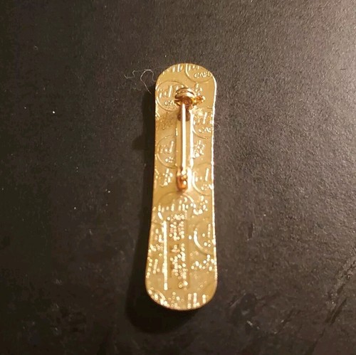 2000 ~ Hard Rock Cafe Pin ~ Lake Tahoe - blau, rot & gelb Snowboard ~ sehr guter Zustand - Bild 2 von 2