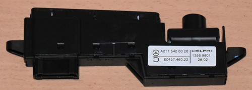 OEM 2002 MERCEDES BENZ CLK55 GEAR SELECTOR SHIFT BUTTON SWITCH A 211 542 00 26 - Picture 2 of 3
