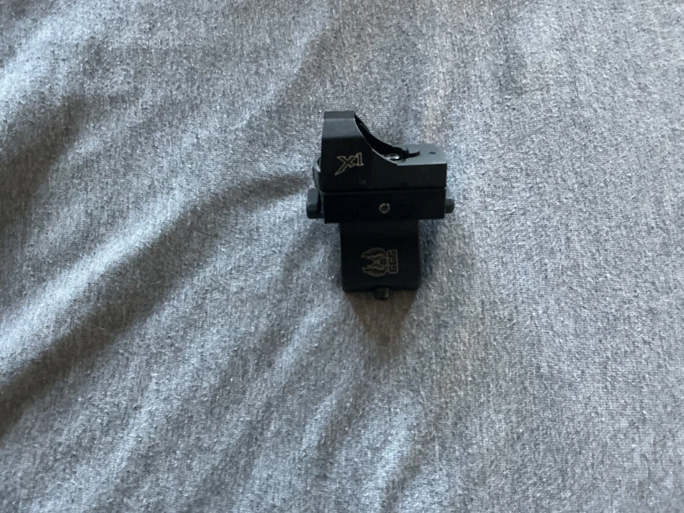 red dot sight pistol picatinny rail - Image 2 of 3