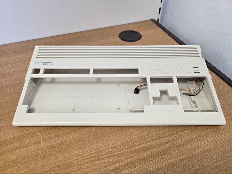 Amiga 1200 Computer Case ☆☆ EXCELLENT CONDITION - FAST DISPATCH ☆☆
