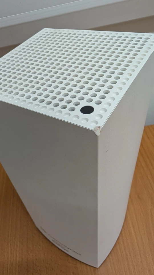 Linksys velop SPNMX42 Wireless Router tri Band Gigabit community fibre MX4200 #5 - Image 2 of 4