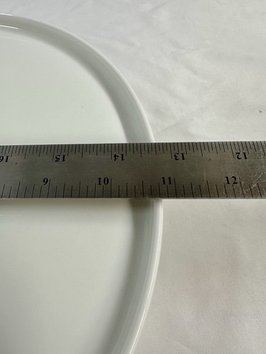 Set of Four (4) Mikasa Sloane Solid White Bone China 11"  Dinner Plates NEW - Picture 4 of 4