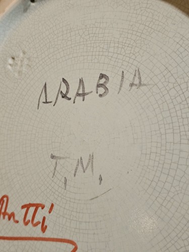 Toini Muona Arabia Finland hand painted wall plate from 1937 - Picture 9 of 11