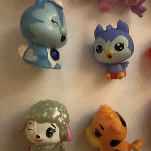 Lote 19 Mini Figuras Coleccionables Hatchimals Conejo Erizo Ardilla Oveja Cebra - Imagen 3 de 12