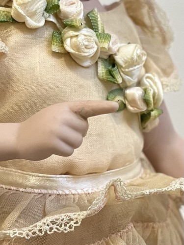 "Muñeca Jan Doehring 1989 posible Shirley Temple 13"" campana cerámica vintage dañada" - Imagen 12 de 14