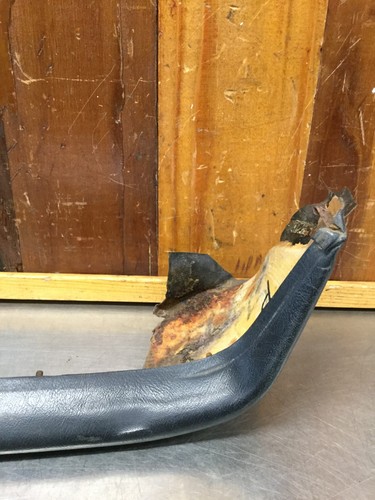 Triumph TR6 70-76 • Original Lower Dash Crash Pad, Passenger Side. Used. KT1635 - Picture 4 of 15