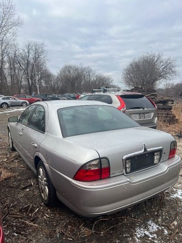 AC Condenser Fits 00-06 LINCOLN LS 5587 - Picture 3 of 9
