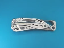 LEATHERMAN Skeletool Multi Tool - Combo Edge Blade Knife Pliers Carabiner!!!