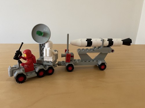 Vintage Space Lego 897/462 Mobile Rocket Launcher 100% Complete