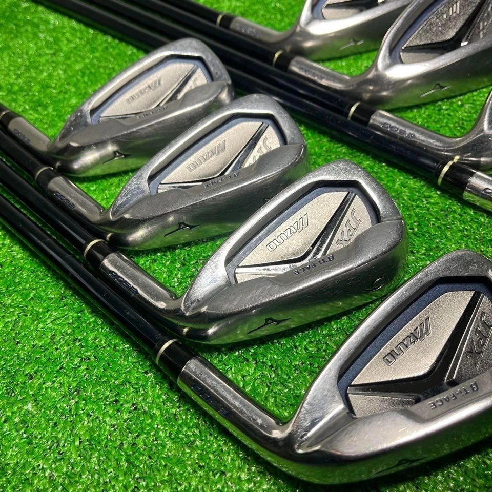Mizuno JPX E500 β Ti-FACE Irons #5-9,Pw,Fw,Sw(8Clubs)/Carbon/Flex:Regular - Image 3 of 4