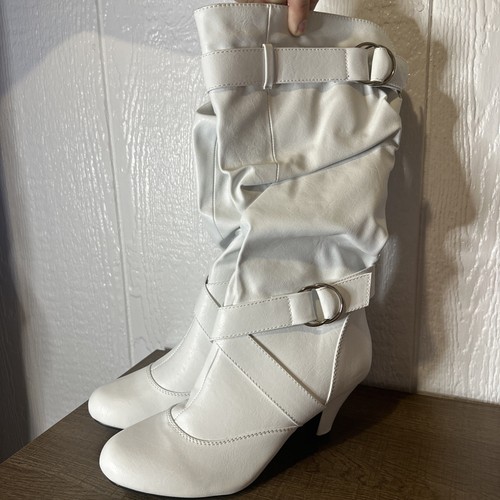 Forever Women’s White Tall Boot Maggie Size 10