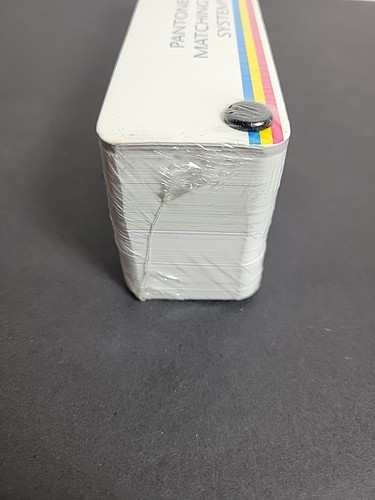 NEW PANTONE MATCHING SYSTEM Fluid Ink TECHNOLOGY Sealed - Picture 2 of 5