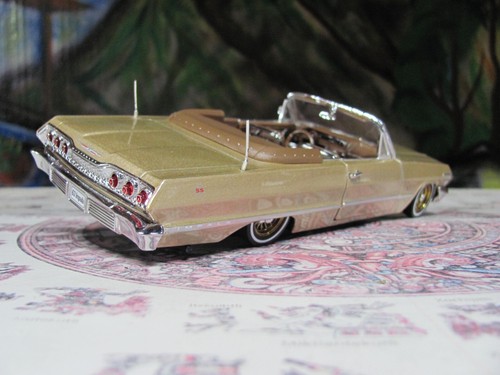 1/25-24 Welly "Boyz N The Hood" 63 Chevy Impala SS Convertible Lowrider Diecast - Picture 15 of 19