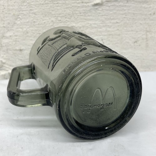 Vintage 1970’s McDonald's Smoked Glass Mug Cup Ronald Plays Football 4.5” 10oz - Picture 3 of 5