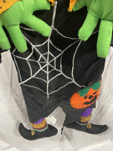 Extra Large 63" Stuffed Fabric Green Witch Spider Belt Halloween Porch Decor - Picture 7 of 12
