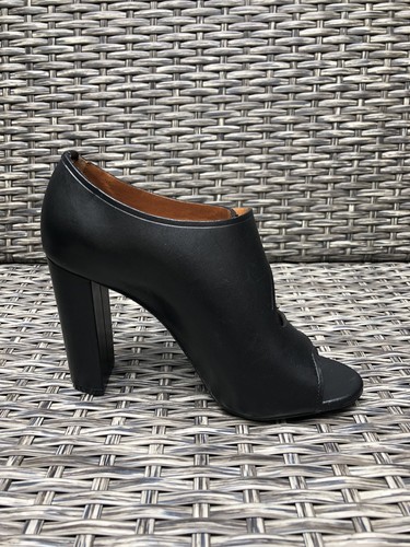 Zapatos de salón botín de cuero negro con hebilla y punta abierta Chloe NUEVOS (Tallas: 37.5, 40, 40.5EU) - Imagen 6 de 10