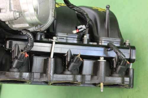 11-20 DODGE CARAVAN CHALLENGER AVENGER 3.6L UPPER PLENUM INTAKE MANIFOLD OEM ksl - Picture 4 of 8