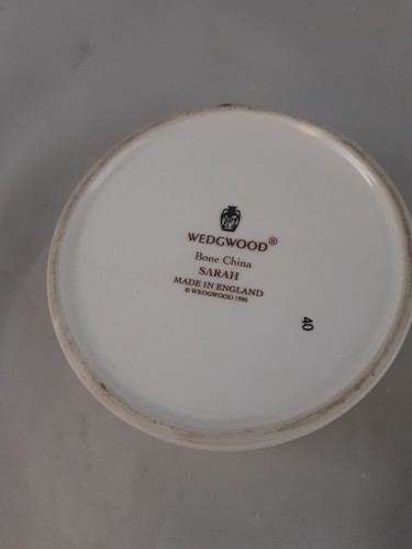 Wedgwood Sarah Trinket Dish Round 1st Quality Bone China Vintage British - Picture 8 of 8
