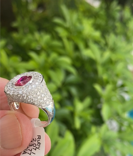 Beautiful Unheated 2.07ct Burma Ruby & Diamond Ring GIA Certificate - 第 1 支影片,共 1 支
