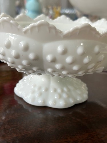 Fenton White Milk Glass Hobnail Candle Bowl Approx 6 ½” 5 Candle Centerpiece - Picture 2 of 5
