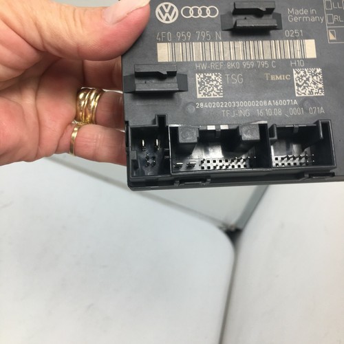 09-12 AUDI A4 Quattro Passenger Right Rear Door Control Module OEM 8K0959795C - Picture 5 of 6