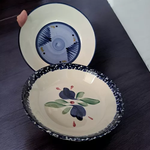 Set of Two Vtg Signed Gail Pittman 7.5” Soup  Bowl Blue & Creme Color